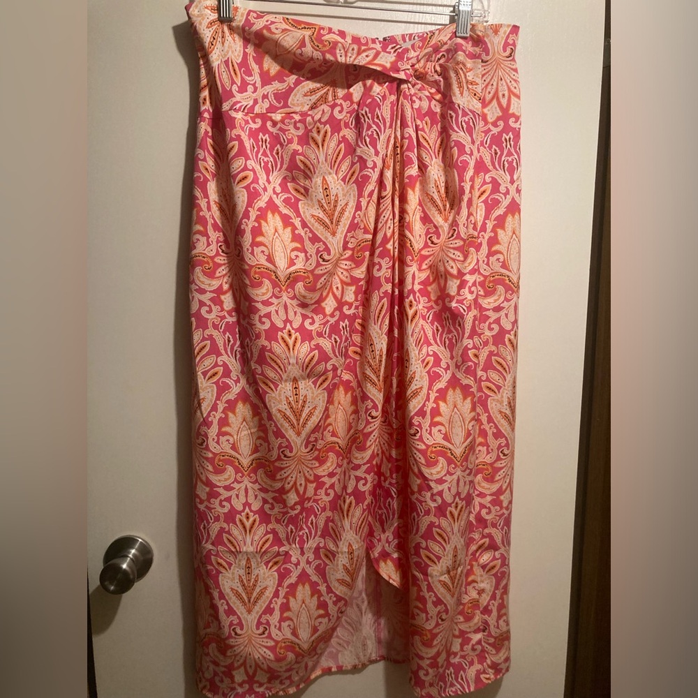 LOFT Pink and Orange Sarong